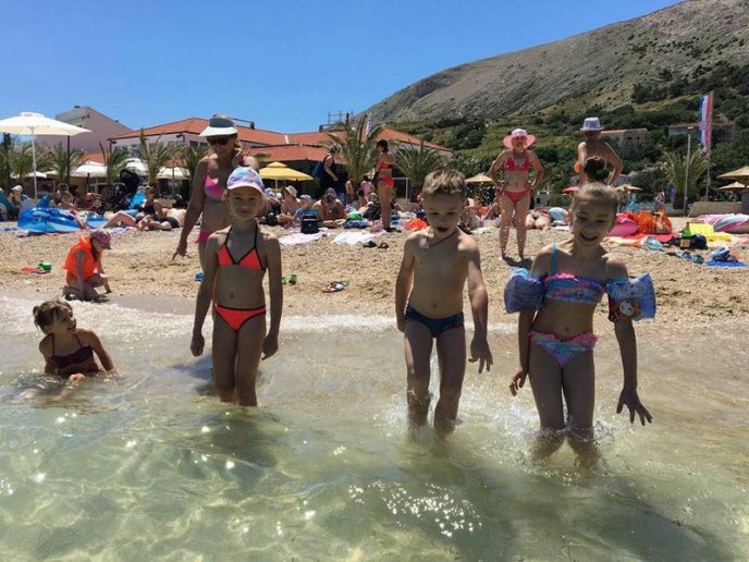 30 дітей із Мукачева відпочивають у Хорватії – 03