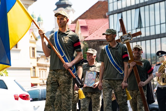 Сьогодні поховали закарпатця, який загинув у Донецькій області – 01