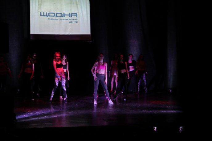 У Мукачеві визначили володарку титулу конкурсу краси "Міс МКТЕК 2018" – 33