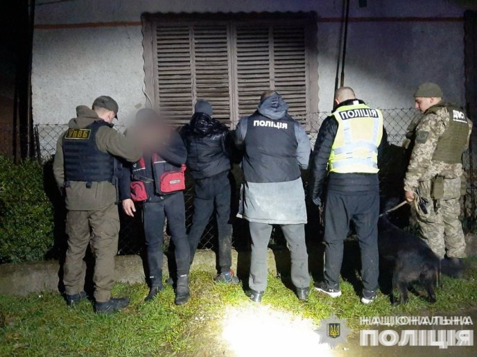 В одному з районів Закарпаття провели спецоперацію – 02 В одному з районів Закарпаття провели спецоперацію – 02