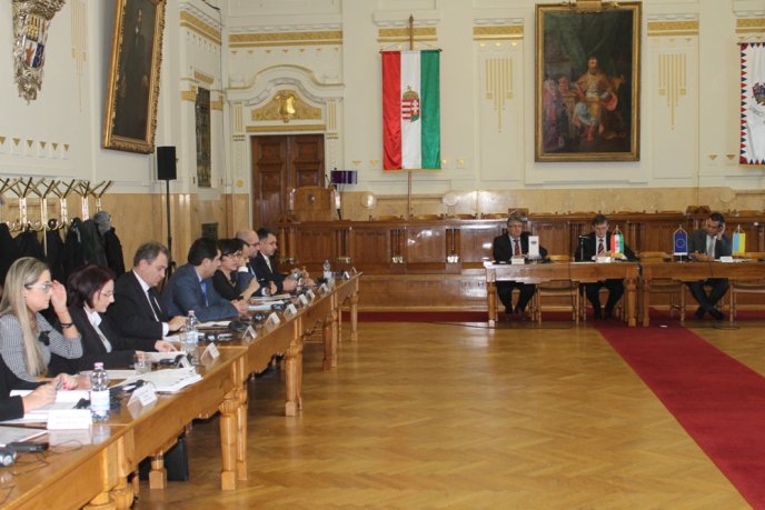 У Закарпаття з’явились можливості залучити багатомільйонні ґранти у розвиток краю – 02