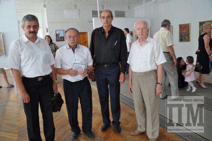 У Мукачеві відкрилась виставка картин подружжя Антонієвих (ФОТО) – 10