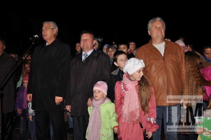 День Святого Мартина у Мукачеві: смачні наїдки, запашне вино і насичена культурна програма (ФОТО) – 41