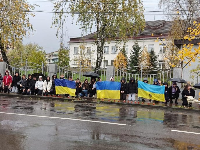 На Закарпатті попрощались із молодим військовим зі 128-ї бригади – 02 На Закарпатті попрощались із молодим військовим зі 128-ї бригади – 02