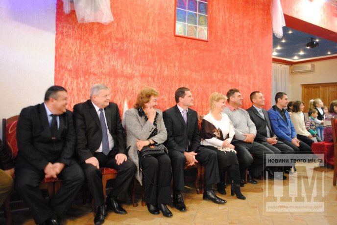 Святий Миколай завітав до діток села Дерцен (ФОТО) – 03