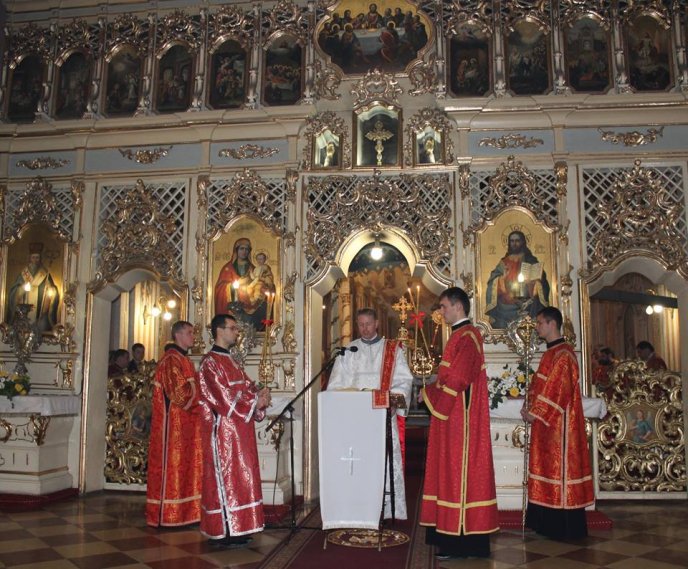 В Ужгороді згадали про єпископа Теодора Ромжу – 03