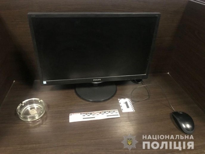 У кілька закладів Ужгорода і Мукачева навідалась поліція – 09 У кілька закладів Ужгорода і Мукачева навідалась поліція – 09