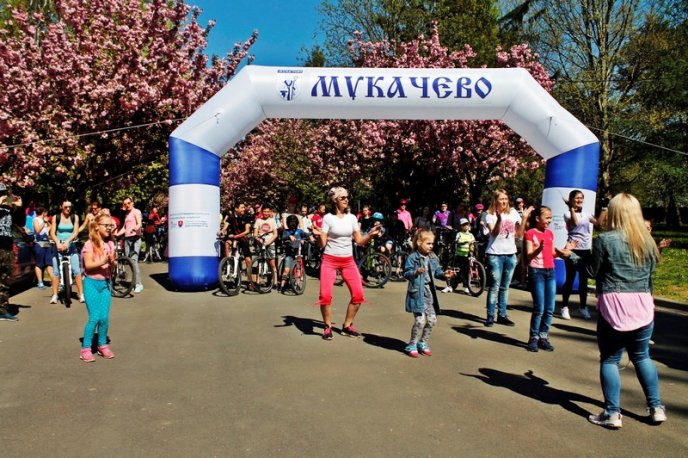 У Мукачеві відбувся велозаїзд  «Сакура Bike Ride» – 01