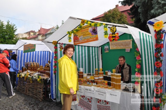 Мукачево бджолярське: у місті стартувало свято меду (ФОТОРЕПОРТАЖ) – 12