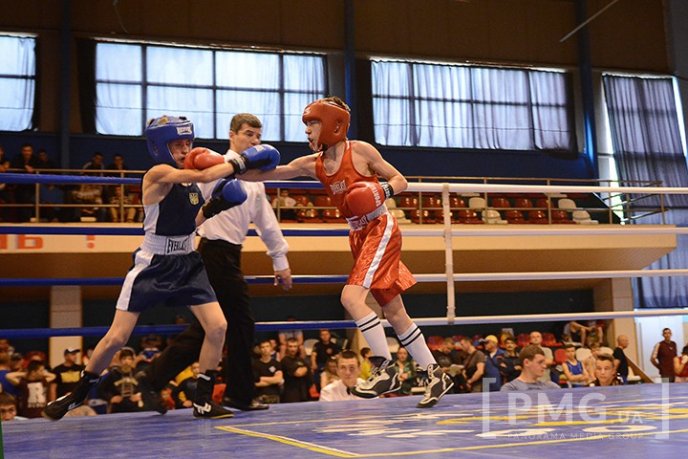 В Ужгороді урочисто відкрили юнацький чемпіонат України з боксу – 40