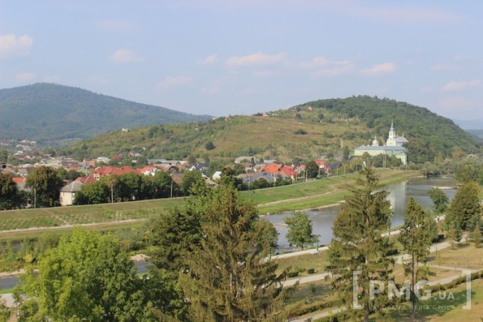 У парку "Перемога" запрацювало оглядове колесо – 17