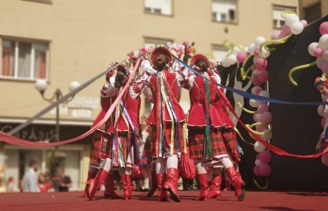 У центрі Мукачева провели танцювальне свято – 17