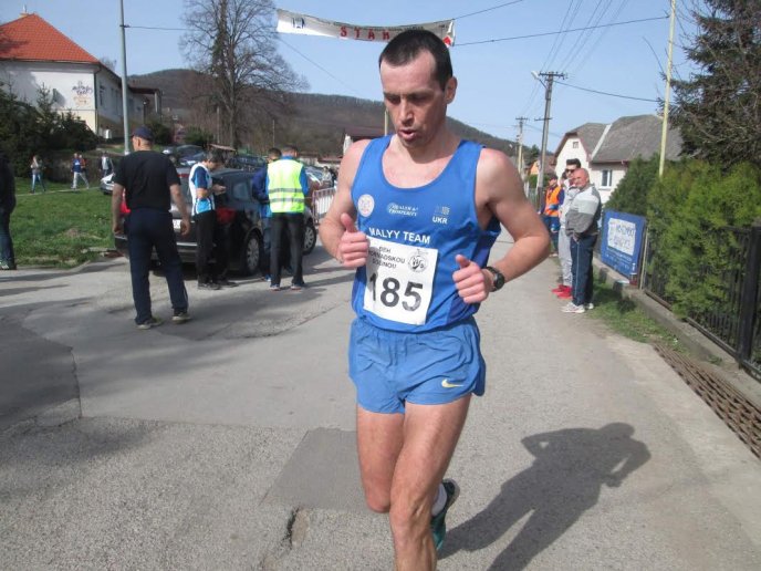 Закарпатські орієнтувальники змагались на Херсонщині та в сусідній Словаччині – 08