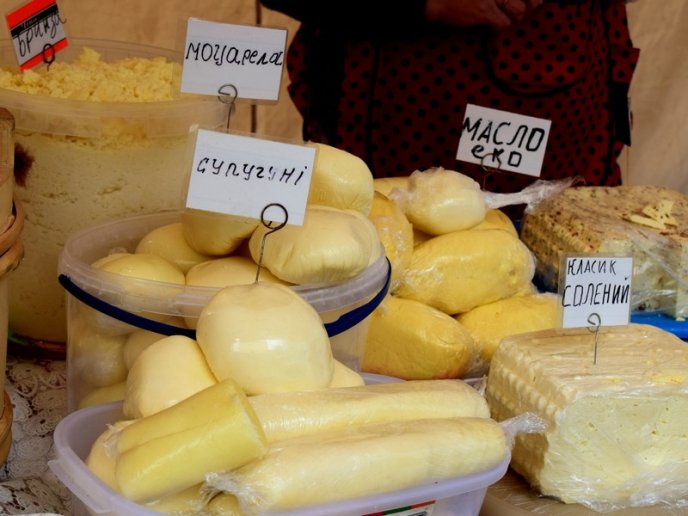 В Ужгороді триває фестиваль молодого вина “Закарпатське Божоле” – 24