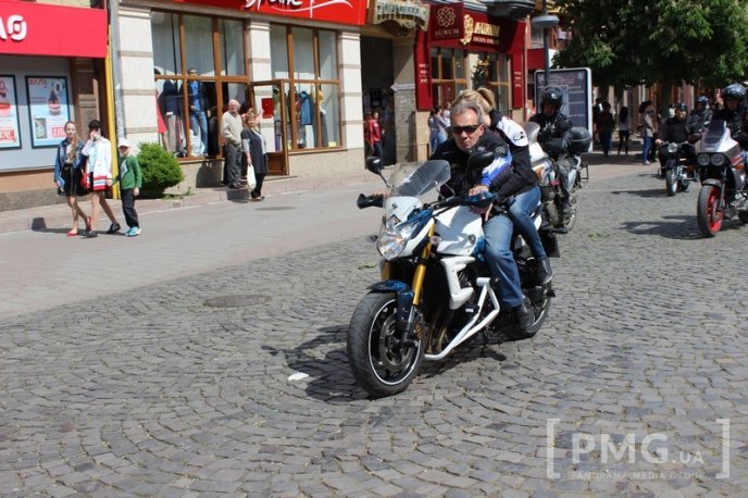 Байкери проїхались вулицями Мукачева – 17