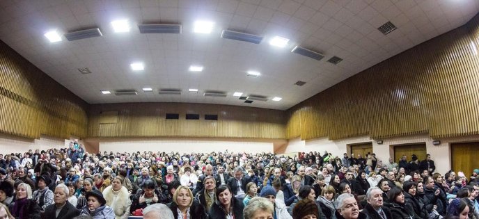 Хор імені Верьовки привіз у Рахів різдвяний концерт – 08