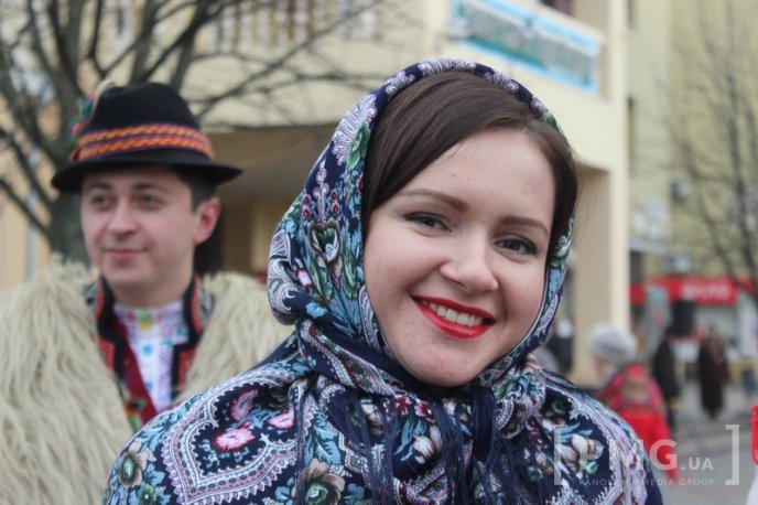 У Мукачеві урочисто відкрили фестиваль "Червене вино – 2016" – 05