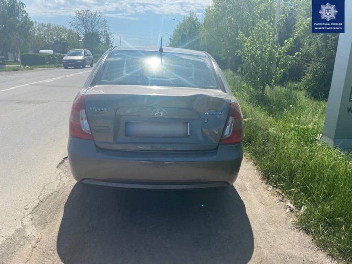В Ужгороді водій скоїв ДТП і втік – 01 В Ужгороді водій скоїв ДТП і втік – 01