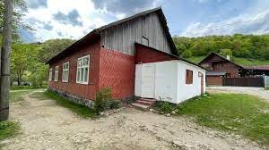 У селі Кваси школярі навчаються в шокуючих умовах – 03