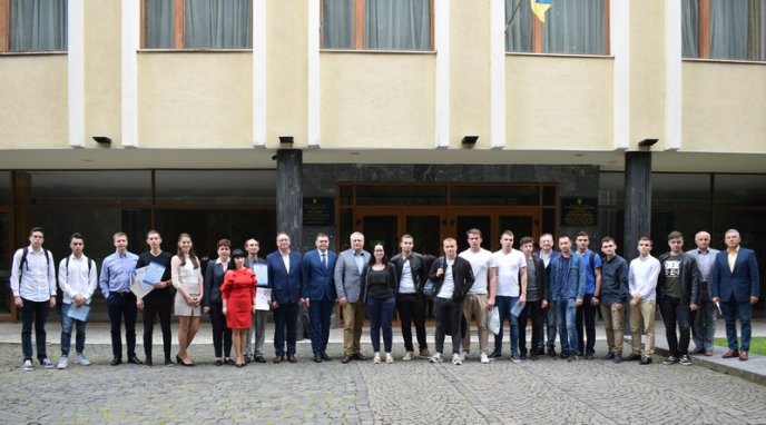 В УжНУ відбувся фінальний етап оцінювання проектів конкурсу інноваційних ідей – 04