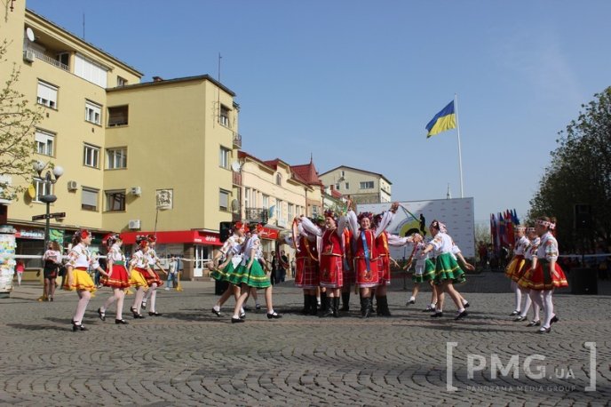 У Мукачеві урочисто відкрили чемпіонат світу зі слідової роботи службових собак – 05