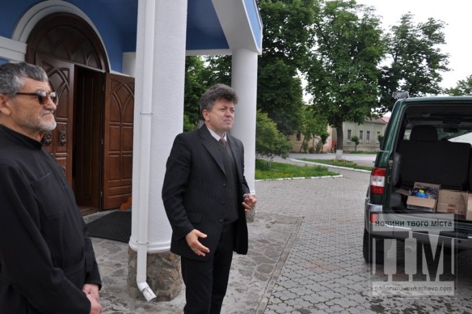 УПЦ Київського патріархату передала мукачівським прикордонникам посильну допомогу (ФОТО) – 09