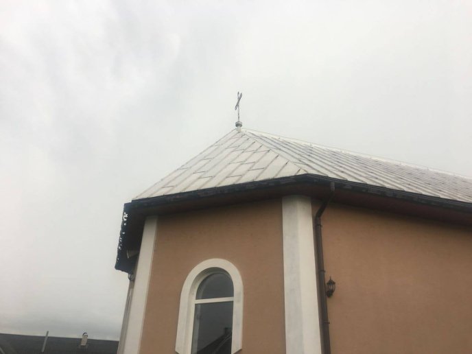 "Те, що коїлось протягом 10 хвилин, важко описати... Налякана до смерті", – мешканка Іршавщини про градобій – 03