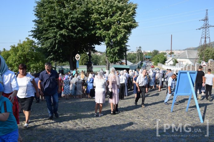 У Мукачівському монастирі відзначають свято Успіння Пресвятої Богородиці – 03