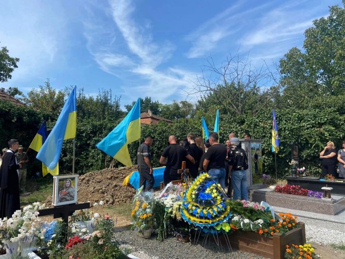 Берегівщина провела в останню путь молодого Героя – 04