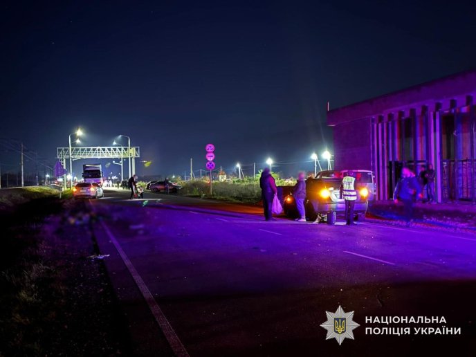 18-річний хлопець був за кермом авто: подробиці фатальної ДТП – 01