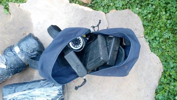 У небезпечного закарпатця знайшли пістолет, газовий балончик, балаклави, набої та наркотики – 08