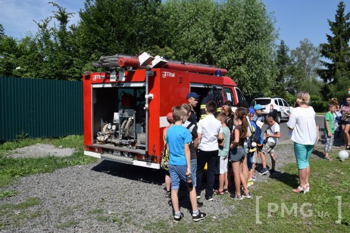 У парку "Перемоги" в Мукачеві влаштували свято для дітей – 02