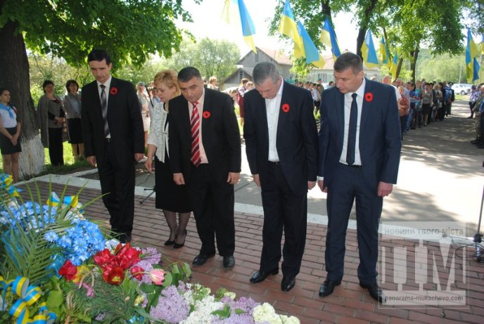 Громада Мукачівщини також відзначила День пам’яті та примирення (ФОТОРЕПОРТАЖ) – 17