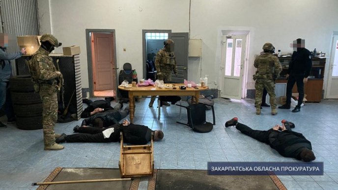 На Закарпатті посадовець налагодив схему незаконного вимагання коштів – 02