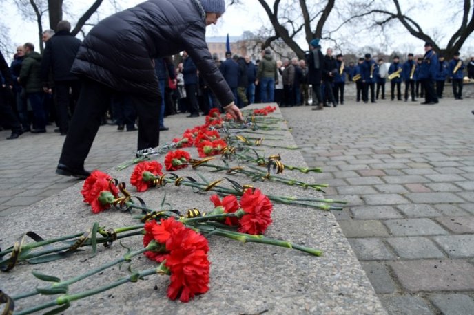 Закарпатці вшанували воїнів-інтернаціоналістів – 02 Закарпатці вшанували воїнів-інтернаціоналістів – 02