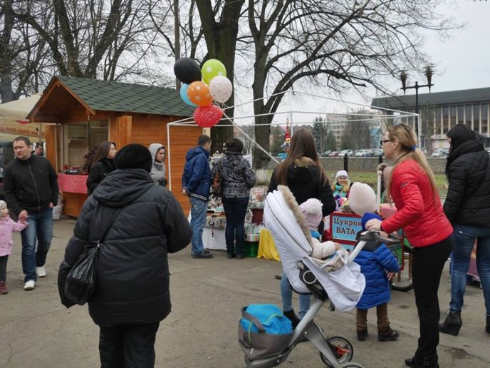 В Ужгороді відкрили фестиваль медовухи – 40