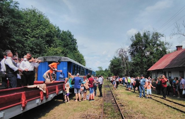Закарпатці можуть насолодитися краєвидами Боржавської долини безкоштовно – 03