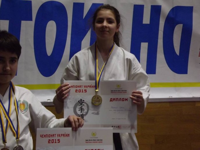 Мукачівські каратисти успішно виступили на останньому турнірі 2015-го року – 03