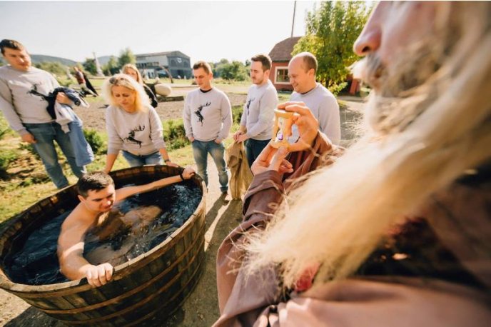 Замок "Сент-Міклош" у Чинадієві став локацією для телевізійного квесту у стилі серіалу "Гра престолів" – 10