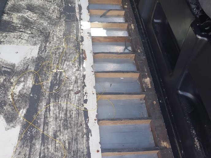 Через контрабанду два водії втратили свої авто – 13