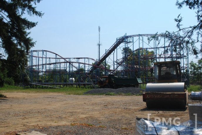 Парк Перемоги у Мукачеві: робота по облаштуванню триває – 16 Парк Перемоги у Мукачеві: робота по облаштуванню триває – 16