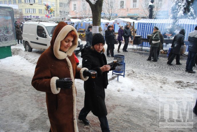 Головний фестиваль Закарпаття – “Червене вино – 2013″ офіційно стартував (ФОТОРЕПОРТАЖ) – 11