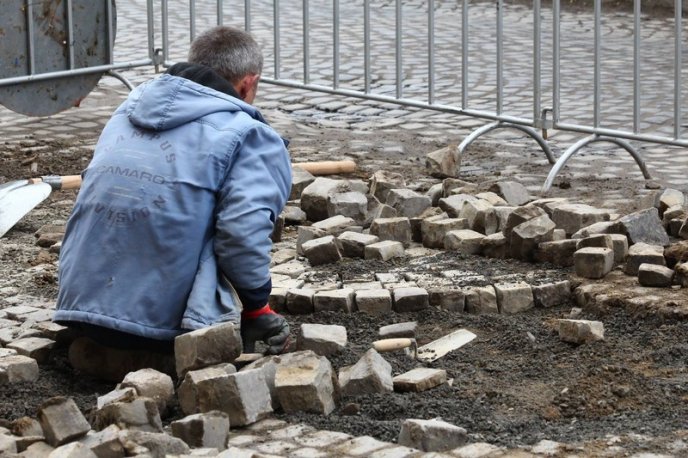 У Мукачеві ремонтують вулиці – 03