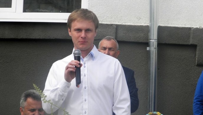 У Хусті відкрили сучасний міні-стадіон – 06