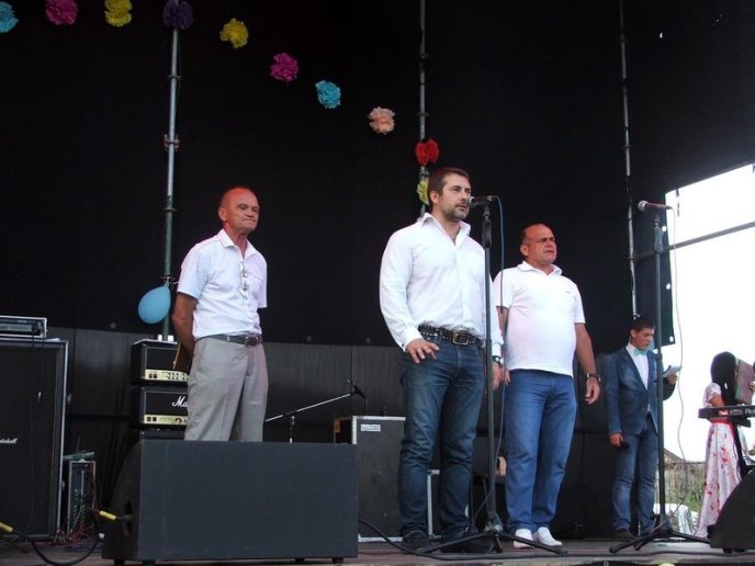 У Кольчині на Мукачівщині започаткували свято селищної ради – 01