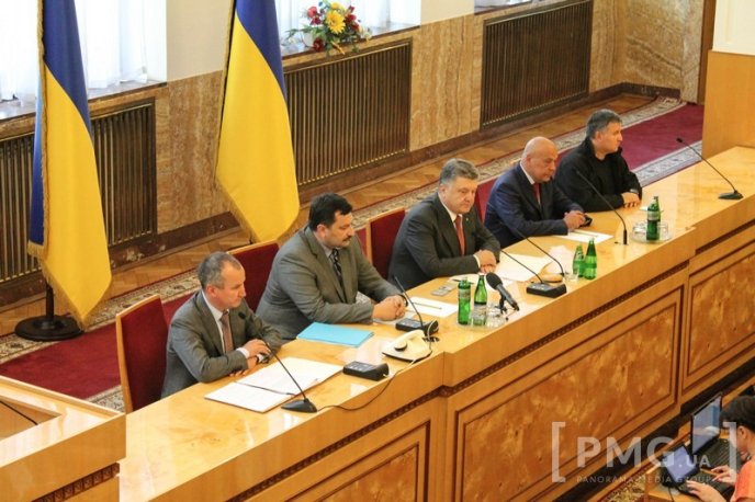 Закарпаття очолив Геннадій Москаль  – 04