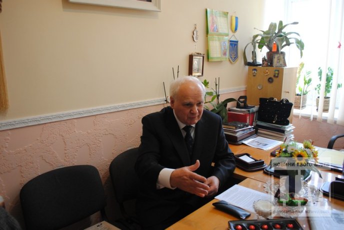 У Залужанську ЗОШ навідався один із кращих її випускників, генерал внутрішньої служби України Василь Дурдинець (ФОТО) – 01 У Залужанську ЗОШ навідався один із кращих її випускників, генерал внутрішньої служби України Василь Дурдинець (ФОТО) – 01