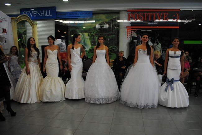 Благодійний показ мод - 2011: все, що залишилось за кадром (ФОТО,ВІДЕО)  – 22