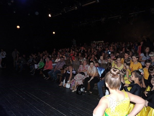 Берегівський колектив "Гармонія" показав місцевій публіці звітний концерт – 10