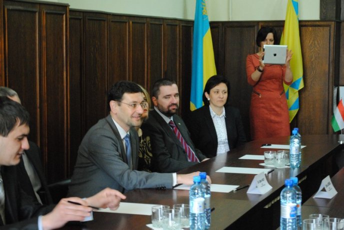 До Мукачева завітала високоповажна угорська делегація (ФОТО) – 07